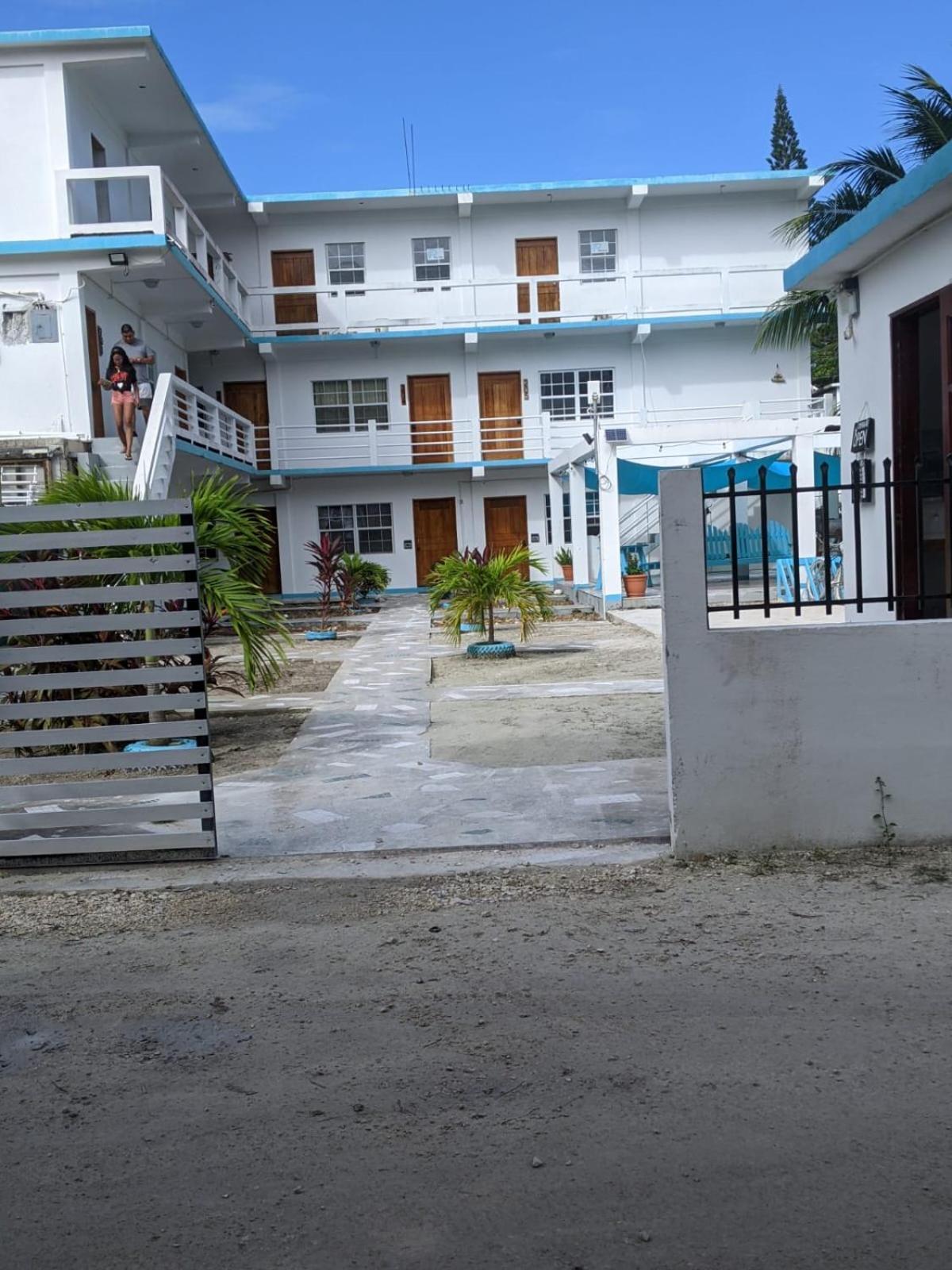 Rachel Land Lägenhet Caye Caulker Exteriör bild